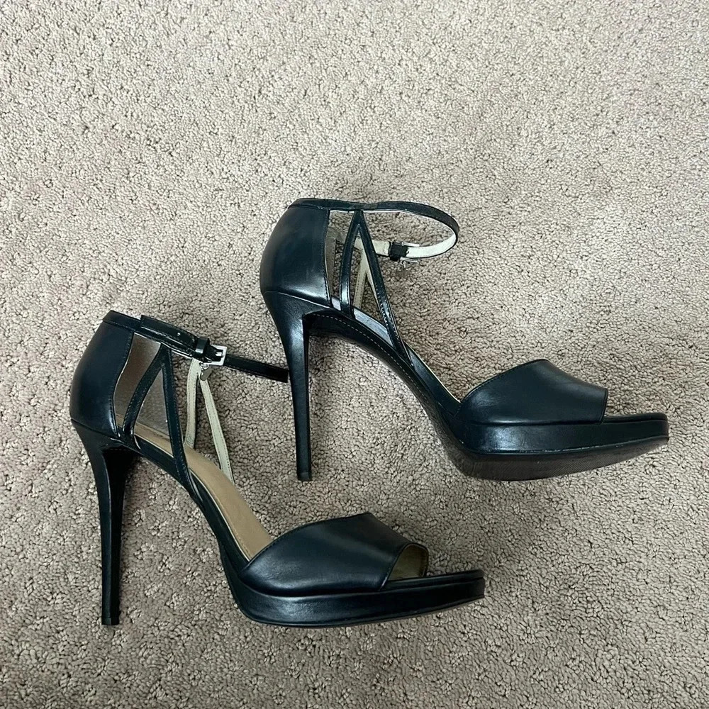 MICHAELβ KORS Belle Open Toe Leather Heels - Picture 7 of 11